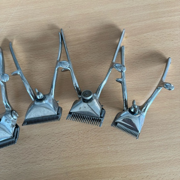 Antique Hand Hair Clippers - Picture 4 of 6